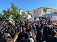 فيديو: تظاهرة غاضبة في يافا رداً على احراق بيت عائلة عربية